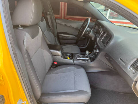 2017 Dodge Charger SE