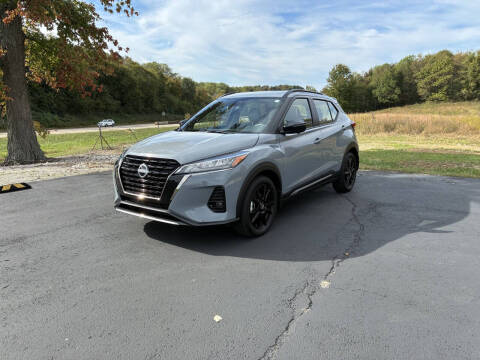 2024 Nissan Kicks SR