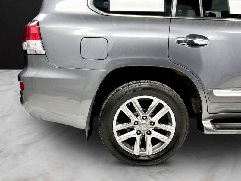 2015 Lexus LX 570