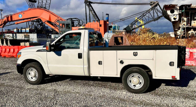 2015 Ford F-350 Super Duty XL