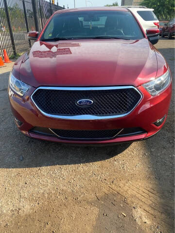 2013 Ford Taurus SEL