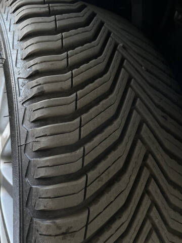 2004 Ford Thunderbird Deluxe