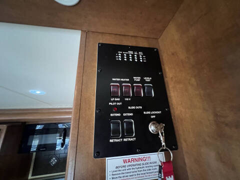 2013 Thor Motor Coach CHALLENGER 37GT