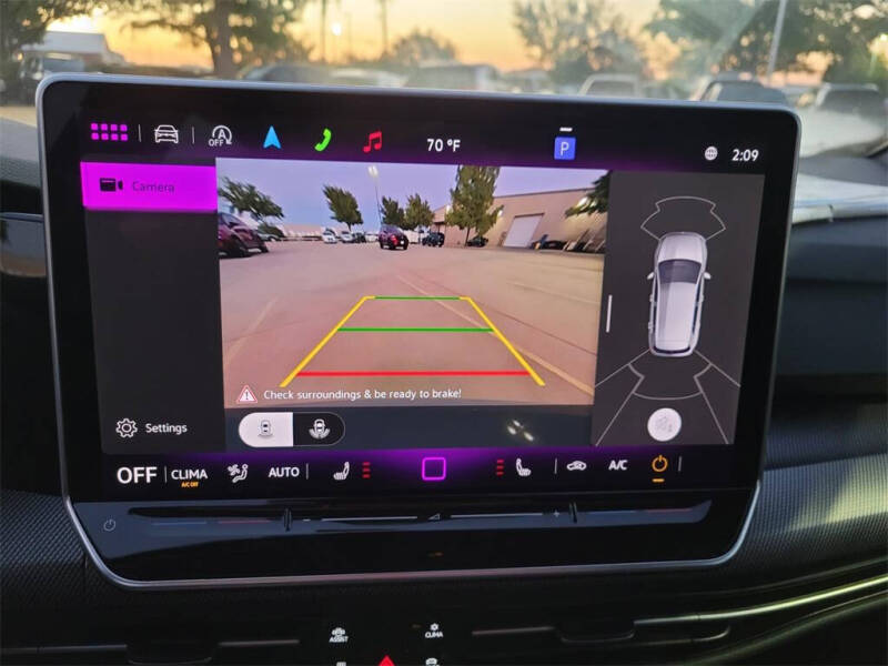 2025 Volkswagen Golf GTI SE