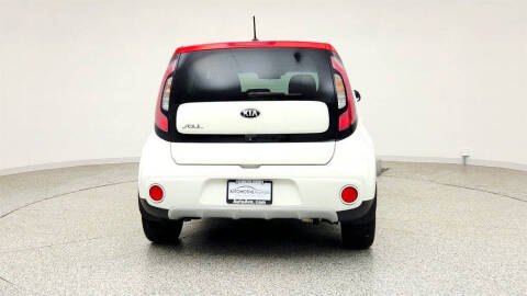 2019 Kia Soul +