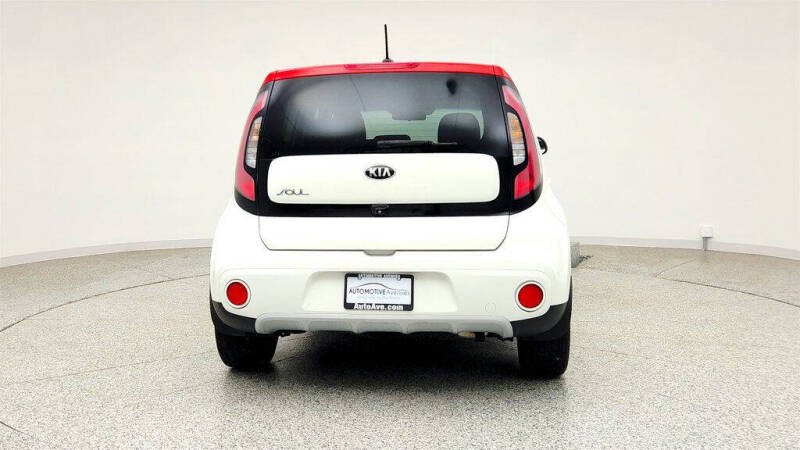 2019 Kia Soul +