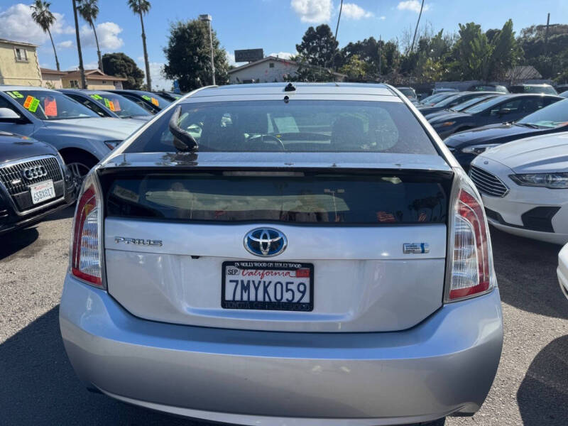 2015 Toyota Prius Three
