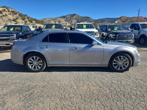 2017 Chrysler 300 C