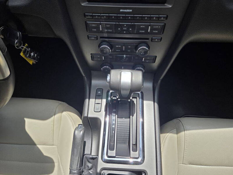2010 Ford Mustang