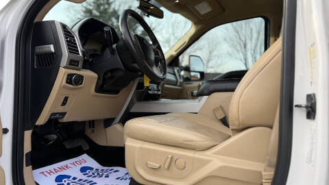 2017 Ford F-350 Super Duty Lariat