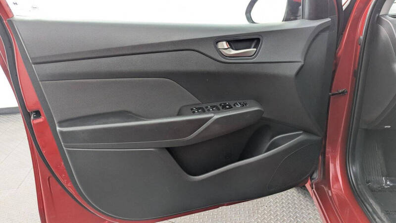 2019 Hyundai Accent SE