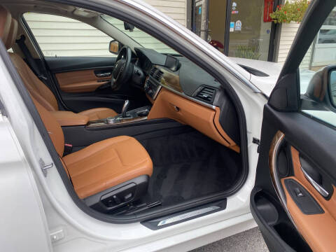 2015 BMW 3 Series 328i xDrive