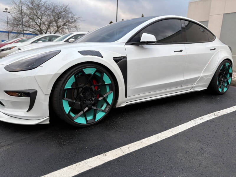 2021 Tesla Model 3 Base's photo