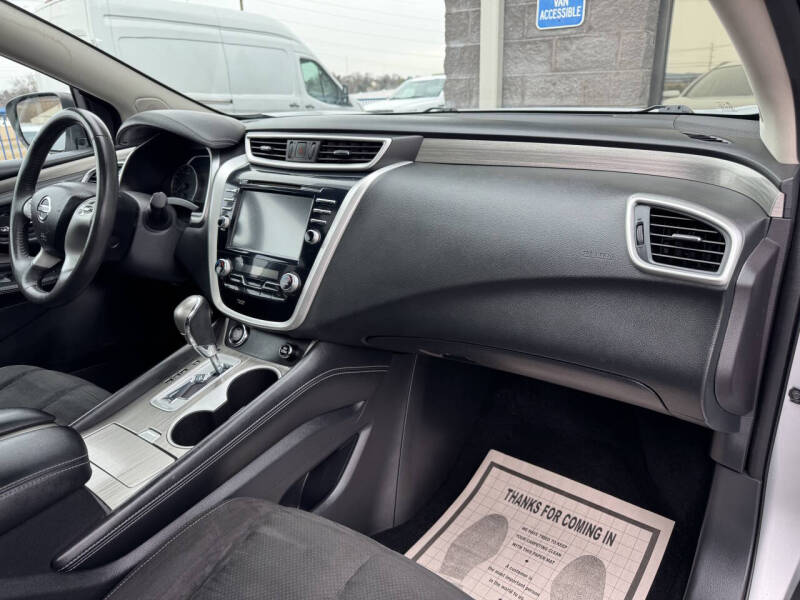 2017 Nissan Murano SV