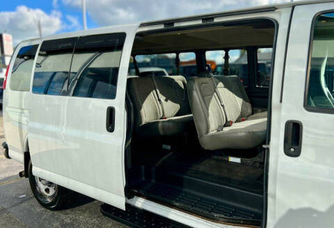 2013 Chevrolet Express LT 3500