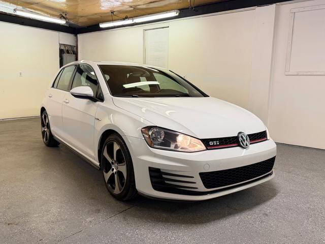 2016 Volkswagen Golf GTI