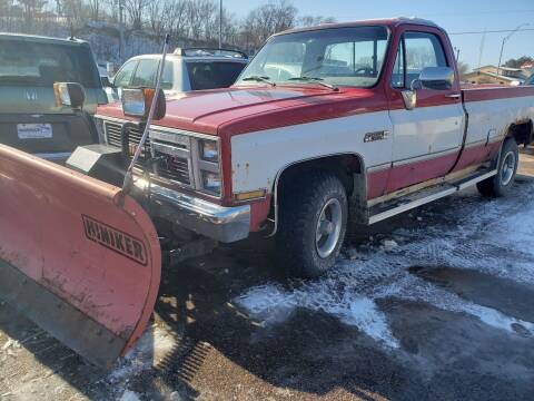 1987 GMC R/V 1500 Series for sale at Gordon Auto Sales LLC in Sioux City IA