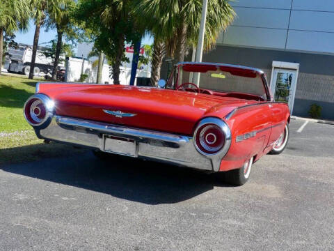 1962 Ford Thunderbird