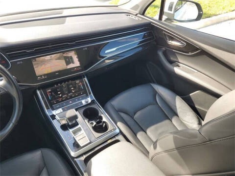 2020 Audi Q7 quattro Premium Plus 55 TFSI