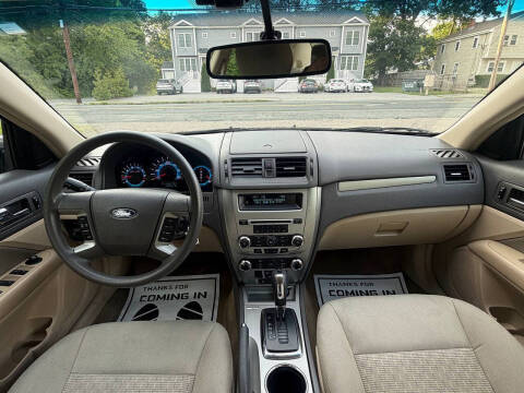 2012 Ford Fusion SE