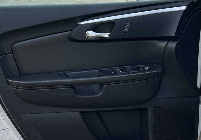 2012 Chevrolet Traverse LT