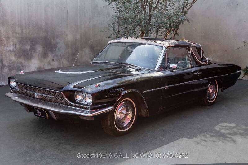1966 Ford Thunderbird