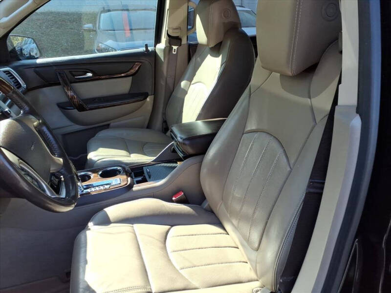 2016 GMC Acadia Denali