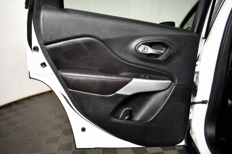 2017 Jeep Cherokee Trailhawk