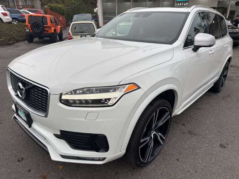 2017 Volvo XC90 T6 R-Design