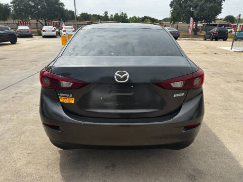 2017 Mazda MAZDA3 Sport