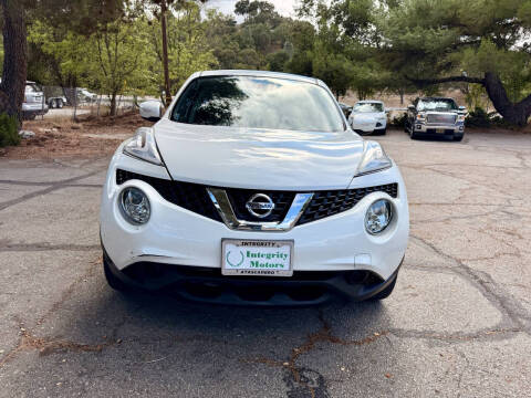 2016 Nissan JUKE S