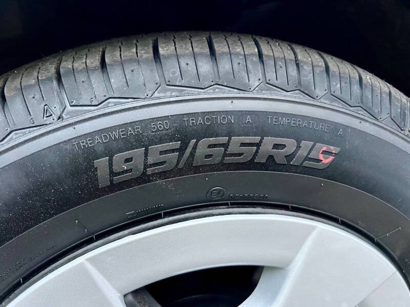 2010 Toyota Prius III