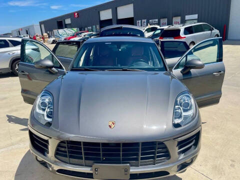2015 Porsche Macan S