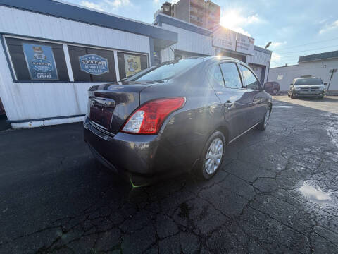 2015 Nissan Versa 1.6 S