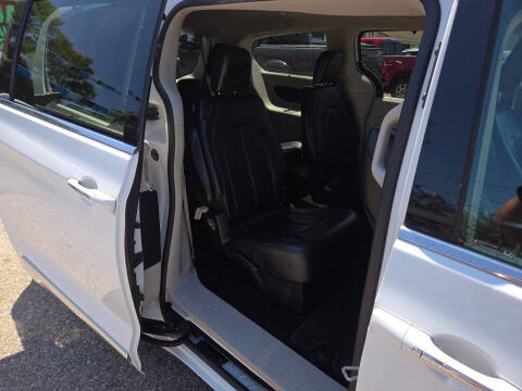 2018 Chrysler Pacifica Touring L