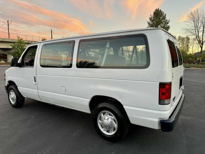 2011 Ford E-Series E-150 XL