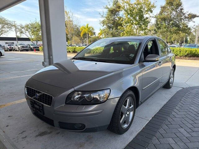 2005 Volvo S40 T5