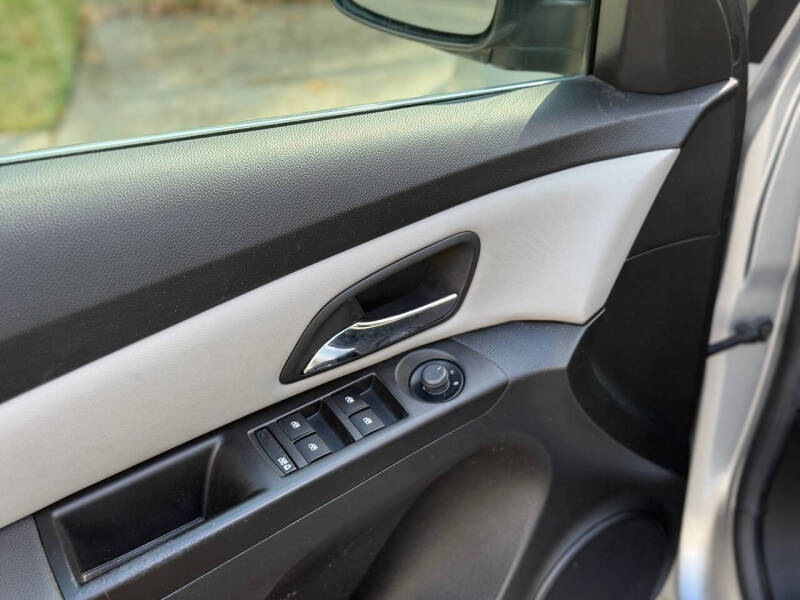 2012 Chevrolet Cruze LS