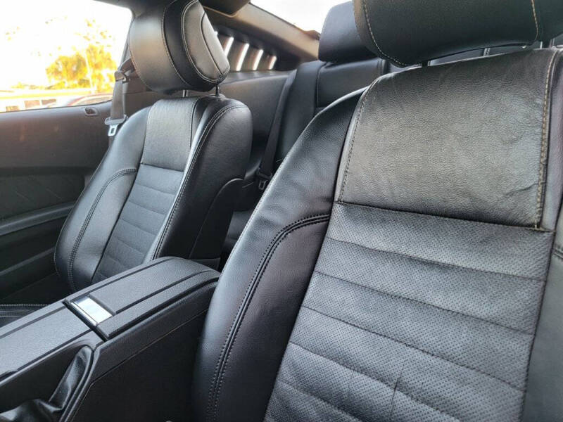 2014 Ford Mustang V6 Premium