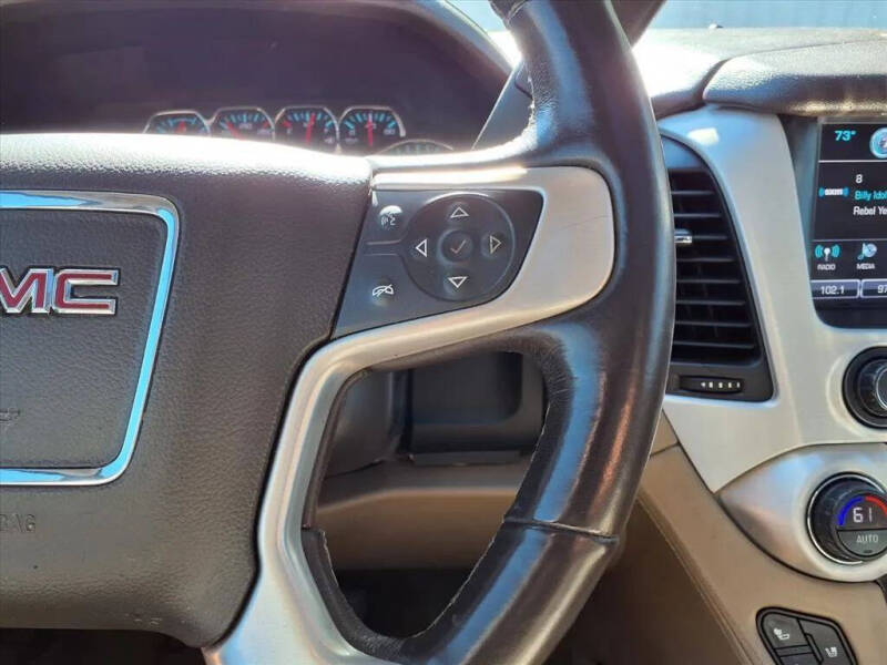 2017 GMC Yukon XL SLT