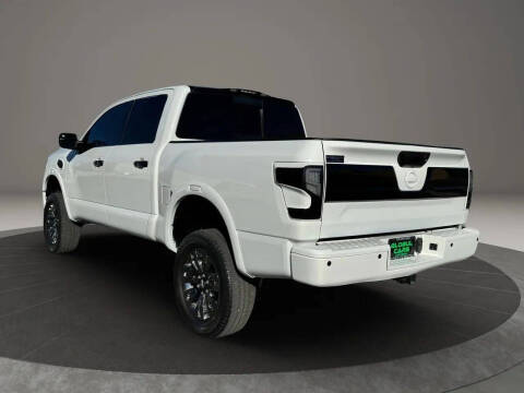 2017 Nissan Titan Platinum Reserve