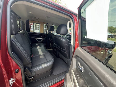 2017 Nissan Titan PRO-4X