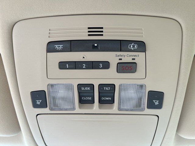 2011 Lexus ES 350 26