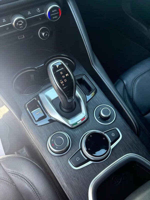 2022 Alfa Romeo Giulia Sprint