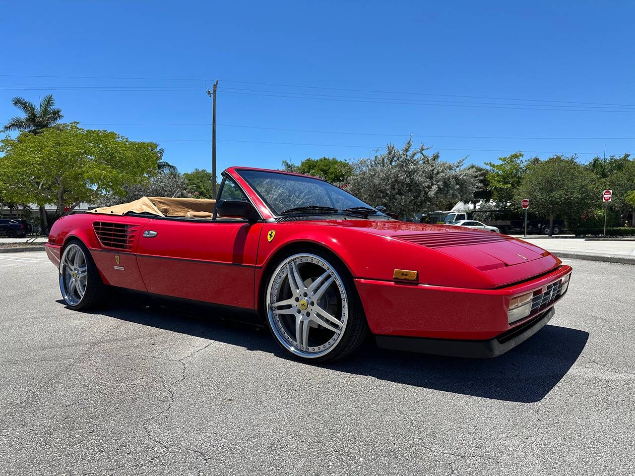 1988 Ferrari Mondial 3.2 14
