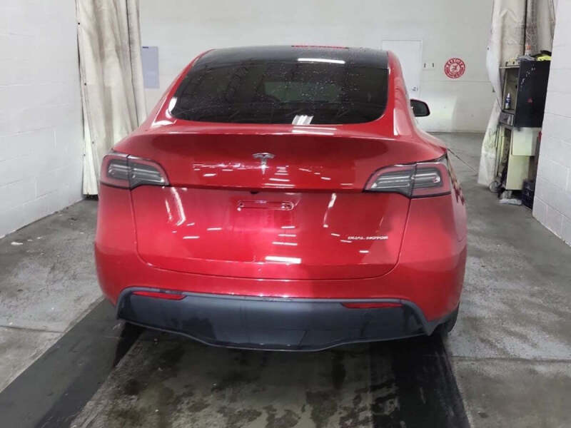 2023 Tesla Model Y Long Range