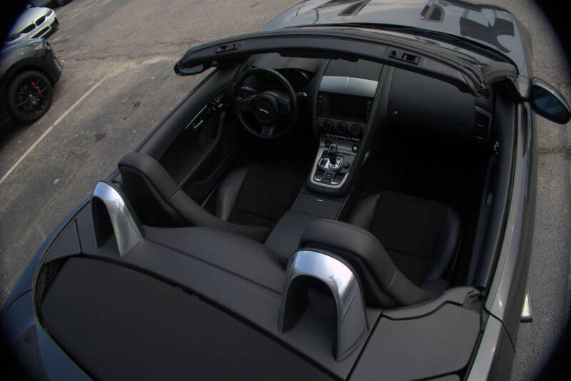 2016 Jaguar F-TYPE