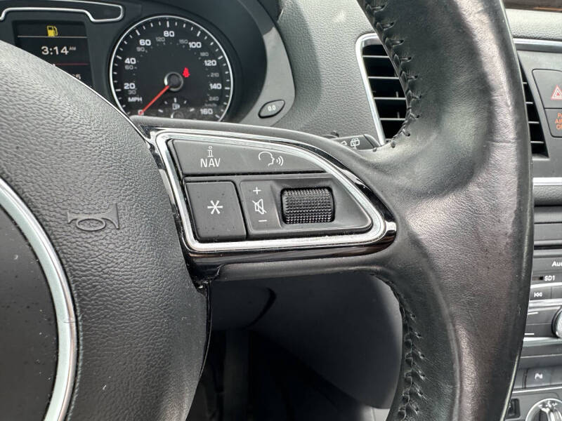 2015 Audi Q3 2.0T quattro Prestige