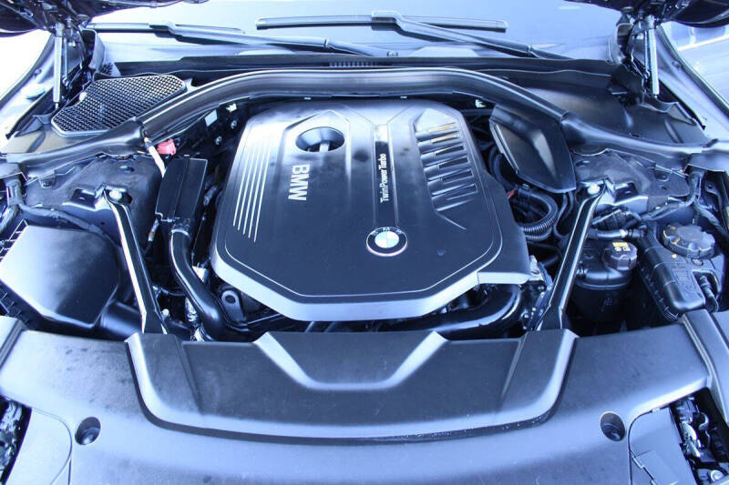 2016 BMW 7 Series 740i