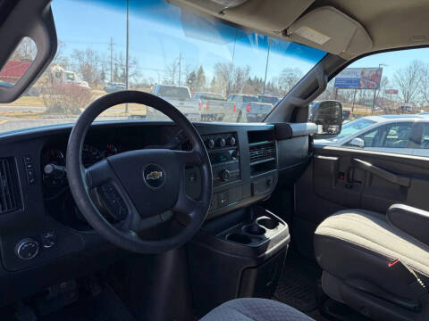 2017 Chevrolet Express 2500